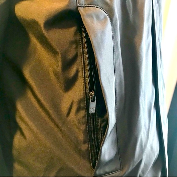 Kenneth Cole Reaction (L) Gray Jacket - Picture 8 of 10